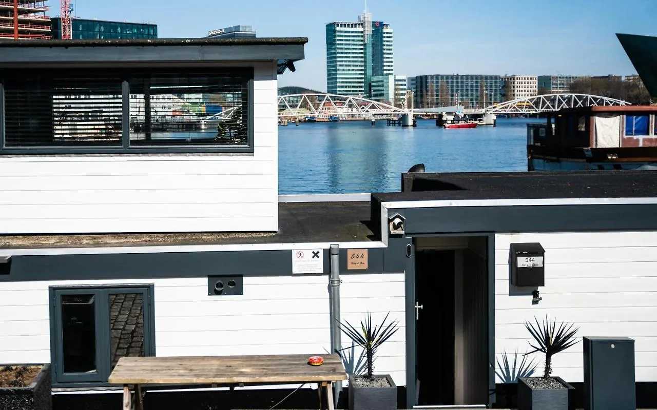 Bed & Breakfast Houseboat-Amsterdam